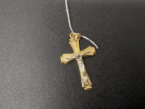 Religious Pendant - Yellow Gold 10k (.417) 2.9 grams
