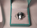 Women's Ring - Silver 9.8 grams Size 7.5