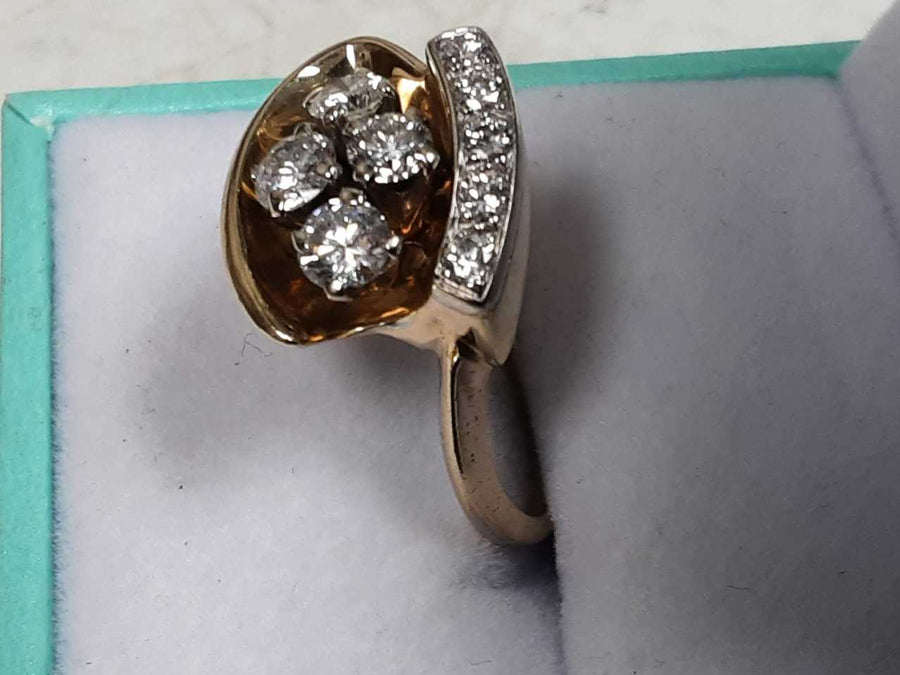 Women's Ring - Yellow Gold 14k (.585) 5.5 grams Size 6.5