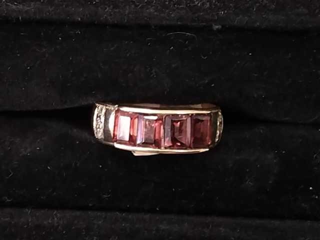 Men's Ring - Yellow Gold 14k (.585) 4.9 grams Size 7