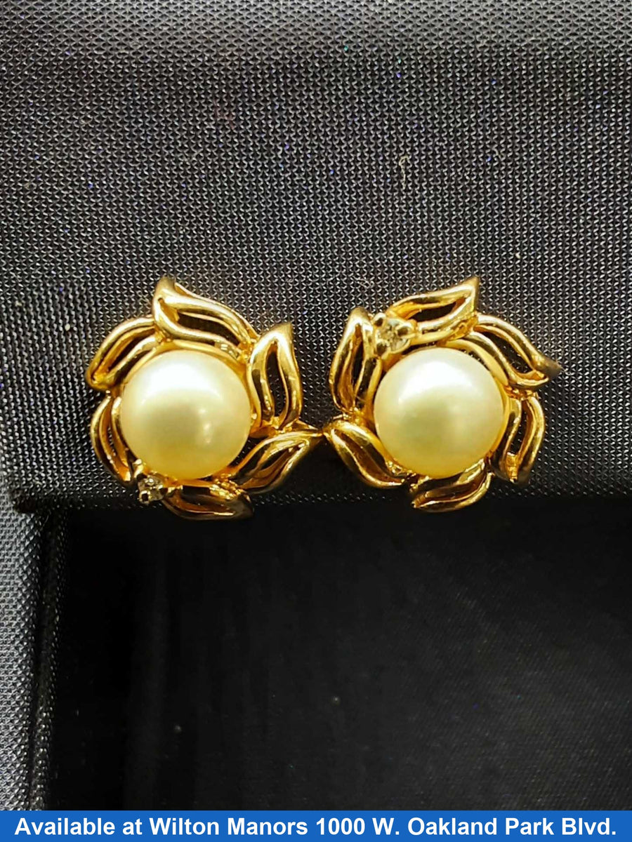 Pearl Earrings - Yellow Gold 14k (.585) 3.1 grams