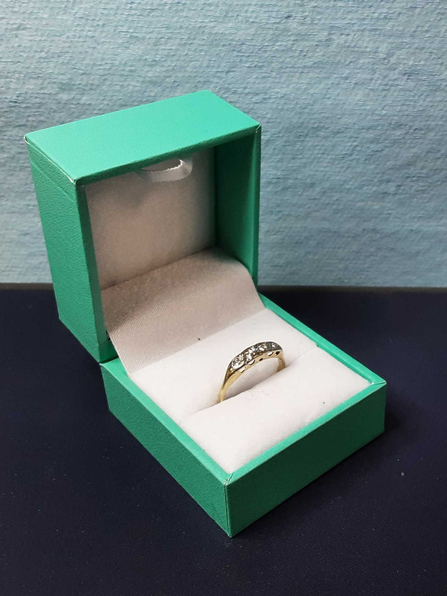 Women's Ring - Yellow Gold 10k (.417) 1.5 grams Size 6.5