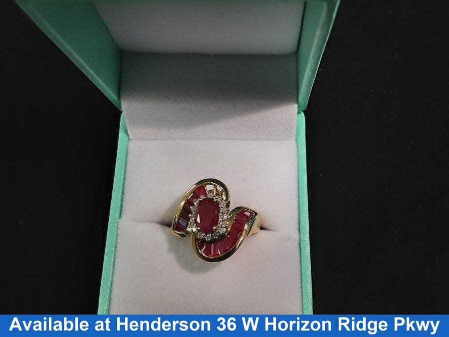 Women's Ring - Yellow Gold 10k (.417) 4.7 grams Size 6