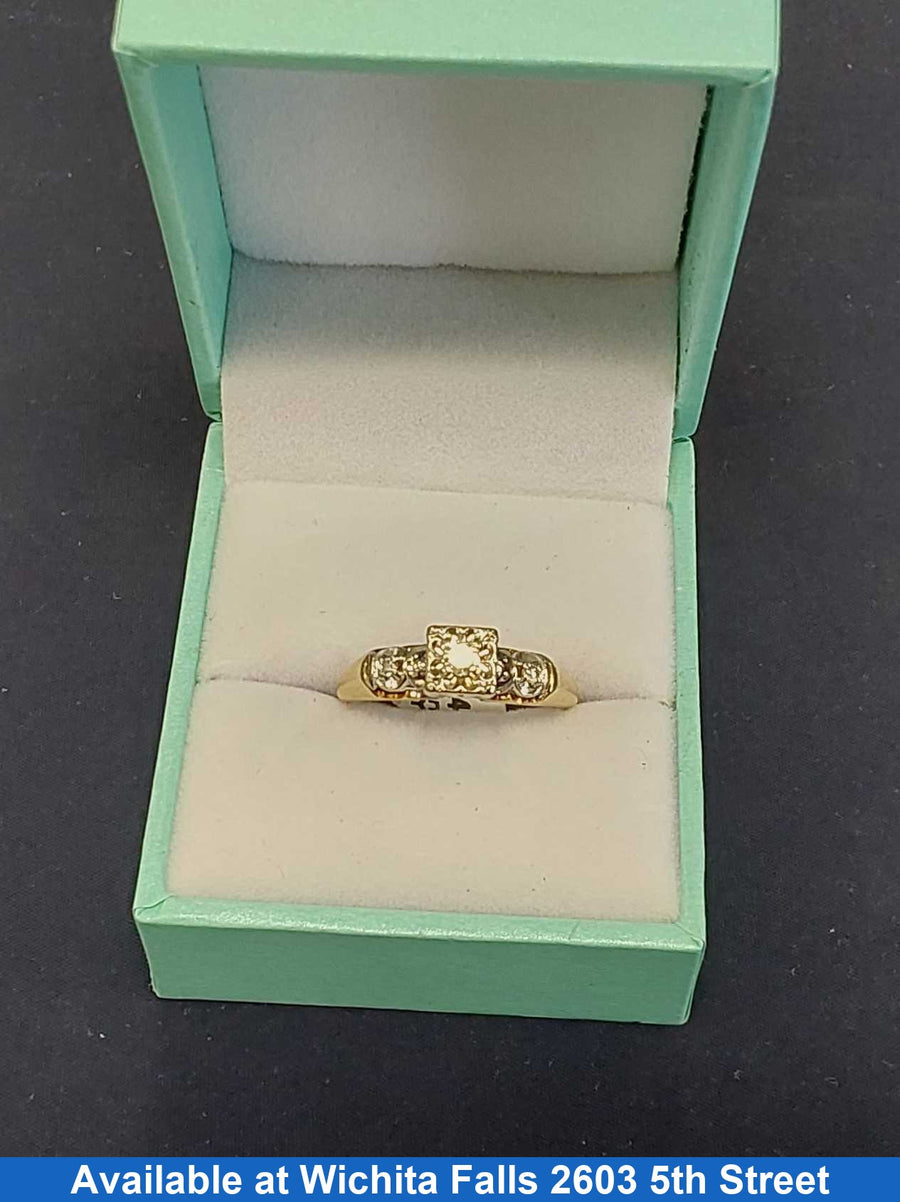 Women's Ring - Yellow Gold 14k (.585) 2.5 grams Size 20