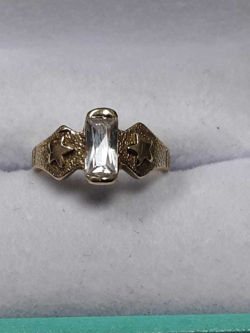 Women's Ring - Solitaire - Yellow Gold 10k (.417) 1.5 grams Size 1.5