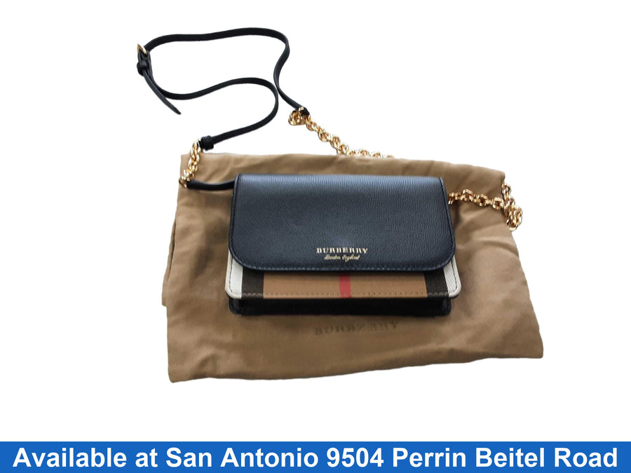 Burberry Hampshire Multi-color Wallet