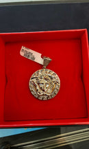 Symbol Pendant - Yellow Gold 10k (.417) 10.3 grams