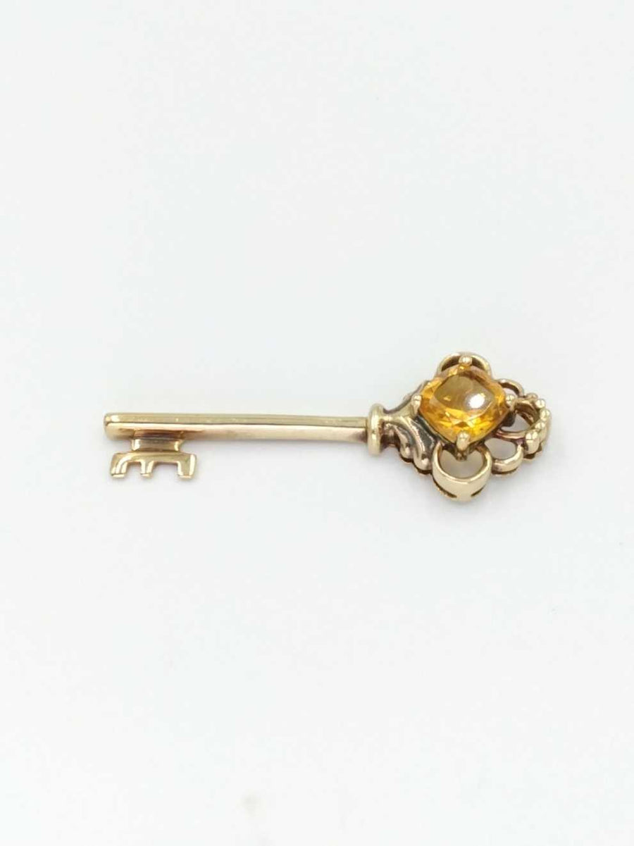 Symbol Pendant - Yellow Gold 10k (.417) 2 grams