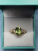 Women's Ring - Yellow Gold 14k (.585) 4 grams Size 7.5