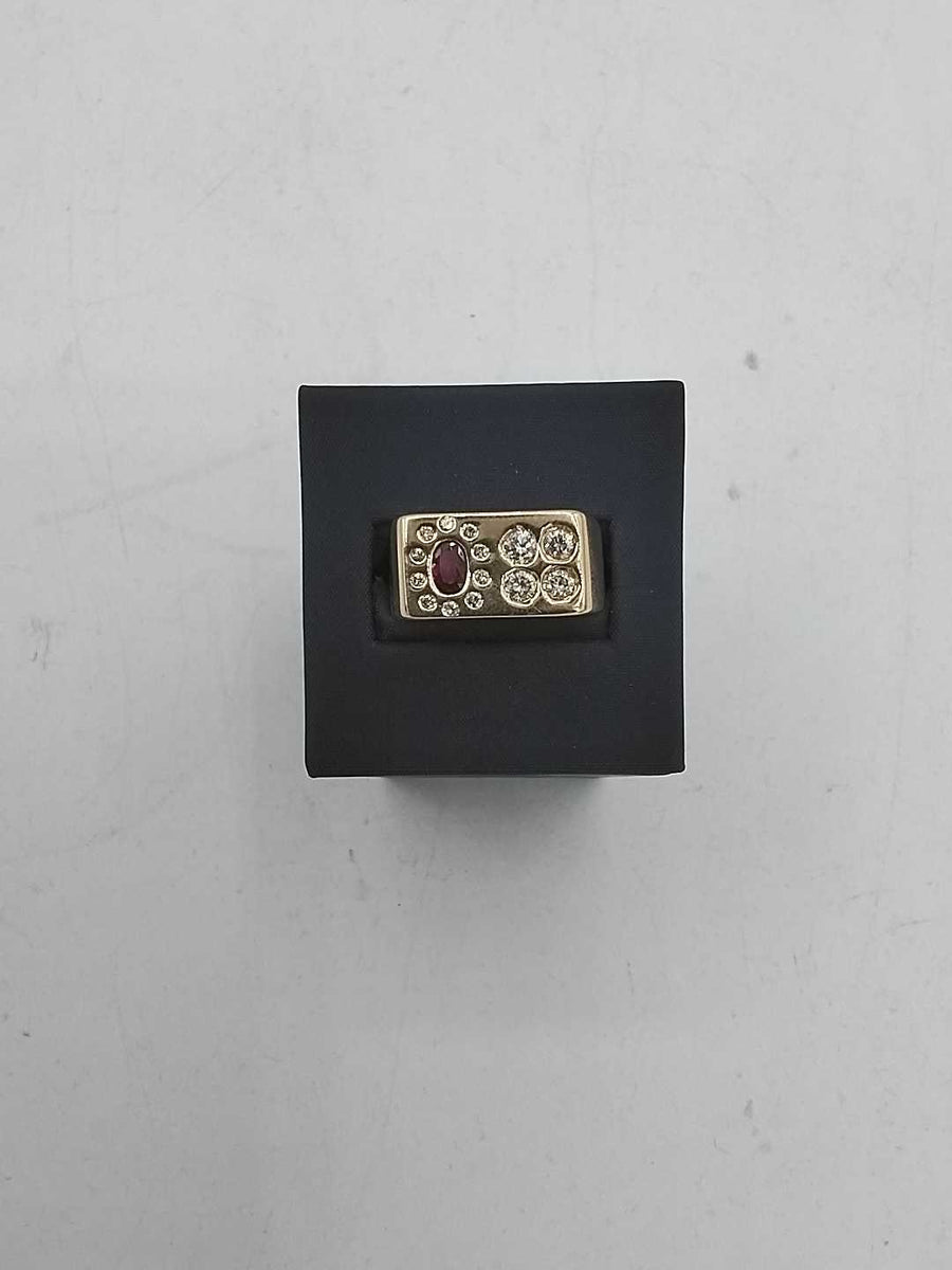 Men's Ring - Yellow Gold 14k (.585) 18.6 grams Size 20