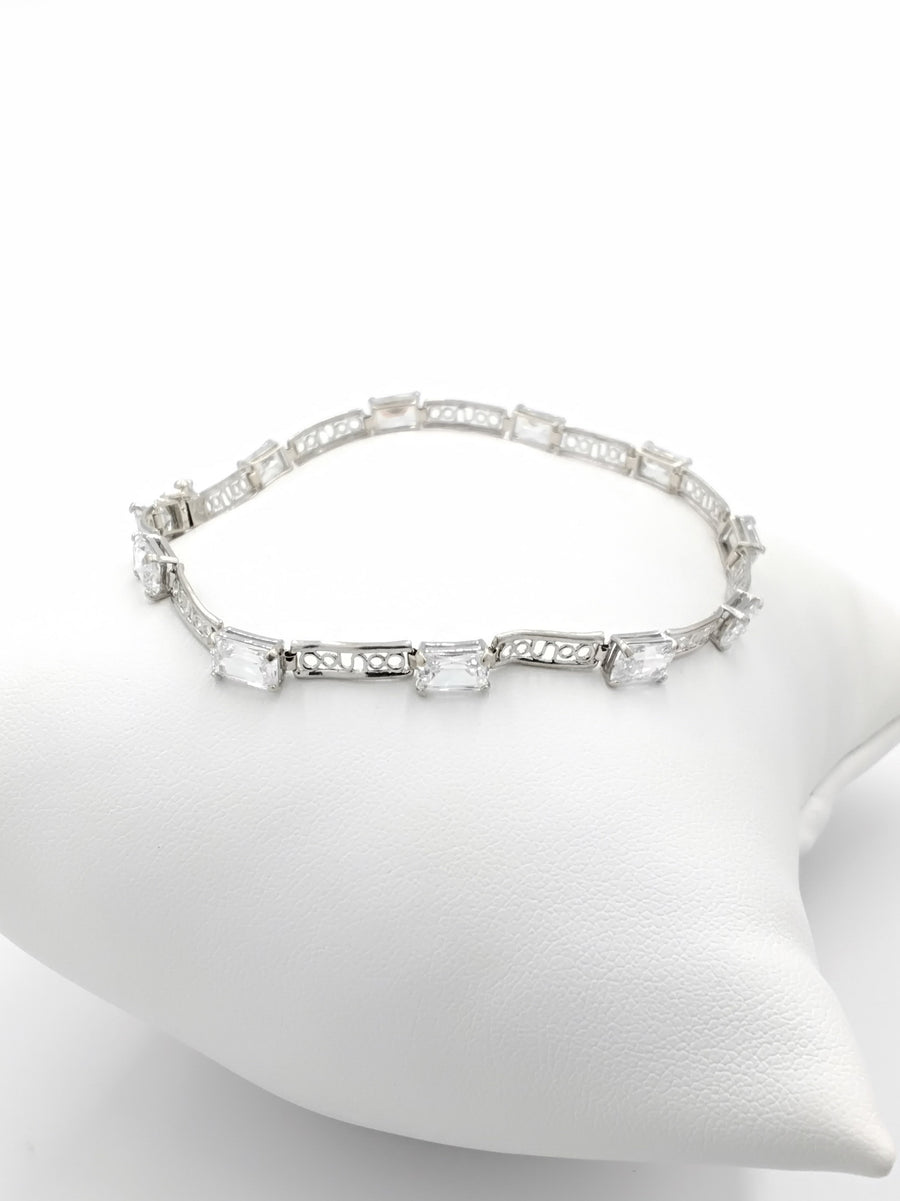 Bracelet - Yellow Gold 14k (.585) 5.6 grams 7 inch