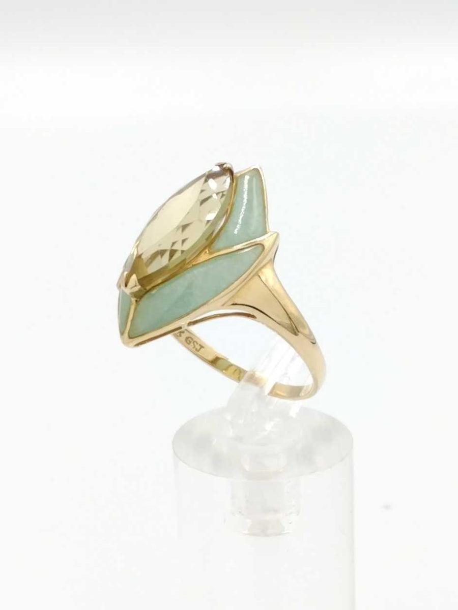 Women's Ring - Yellow Gold 14k (.585) 3.7 grams Size 10.5