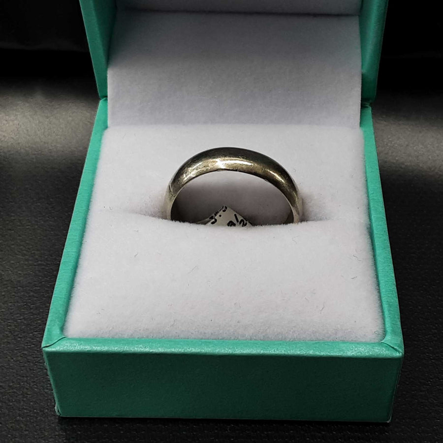 Ring - Wedding Band - White Gold 14k (.585) 2.3 grams Size 6.5