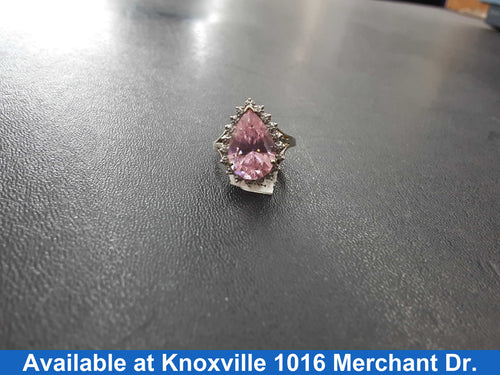 Women's Ring - Yellow Gold 10k (.417) 4.9 grams Size 7.5