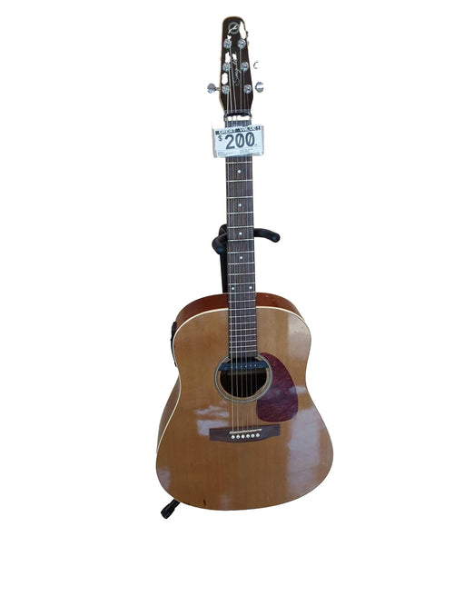 Seagull Coastline S6 Cedar Gt Beige / Tan Acoustic / Electric Classic Guitar