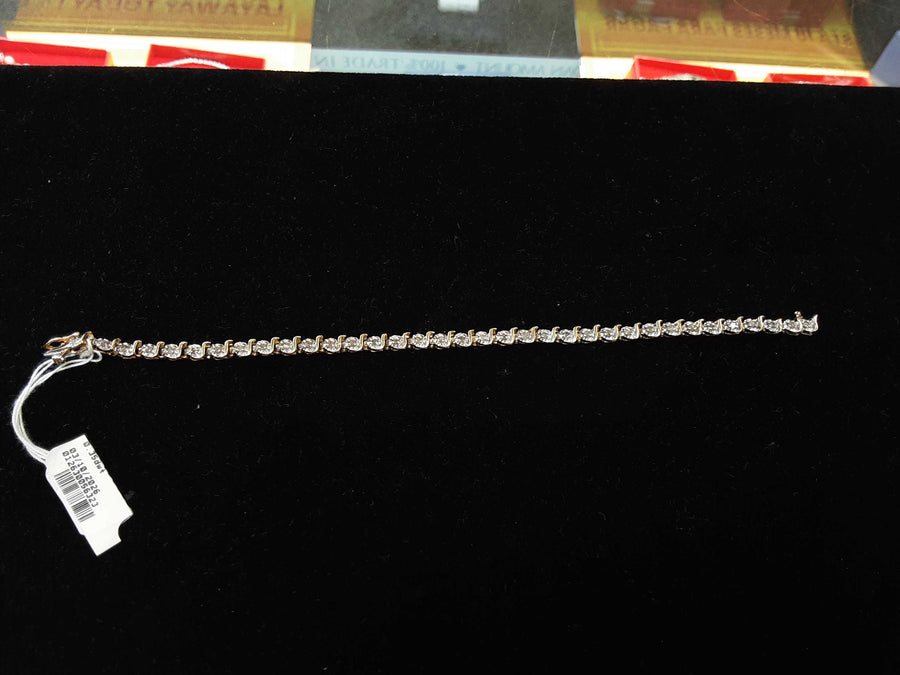 Tennis Bracelet - Yellow Gold 14k (.585) 8 grams 7 inch