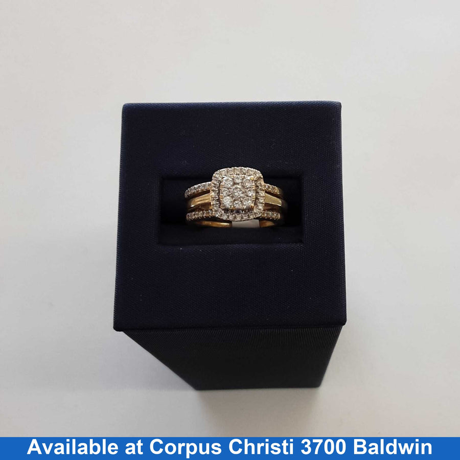Ring - Wedding Set - Yellow Gold 10k (.417) 4.5 grams Size 6
