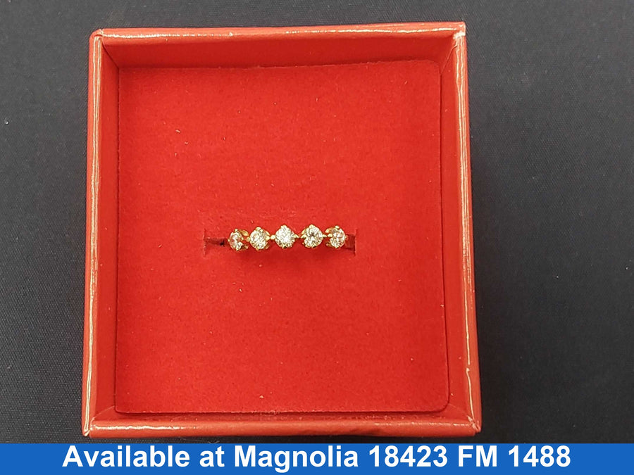 Women's Ring - Yellow Gold 14k (.585) 1.6 grams Size 5.5