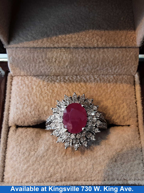 Women's Ring - White Gold 14k (.585) 5.4 grams Size 8