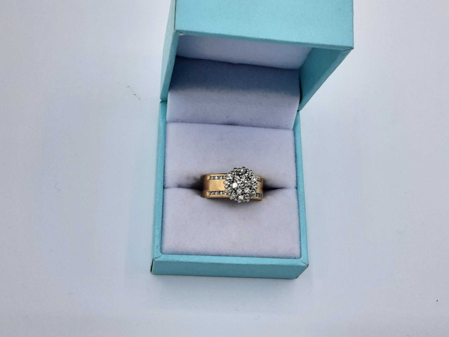 Women's Ring - Yellow Gold 14k (.585) 6.6 grams Size 4.5