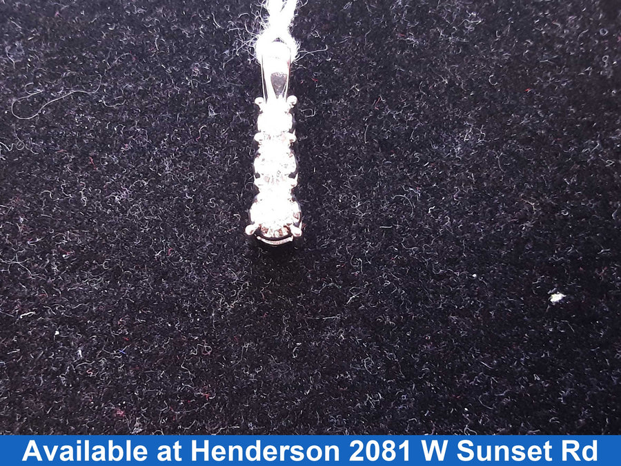 Diamond Pendant - White Gold 14k (.585) 1.6 grams