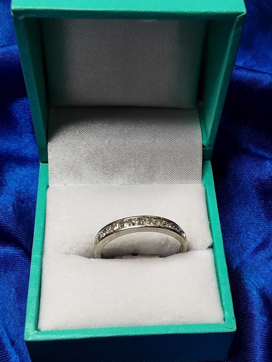 Ring - Wedding Band - White Gold 10k (.417) 2.2 grams Size 10