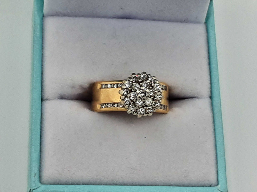 Women's Ring - Yellow Gold 14k (.585) 6.6 grams Size 4.5