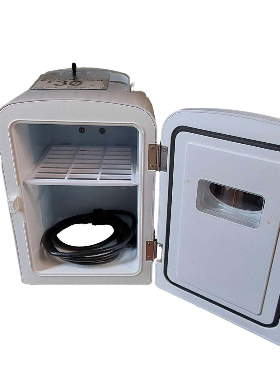 Frigidaire Efmis129 White Compact Refrigerator