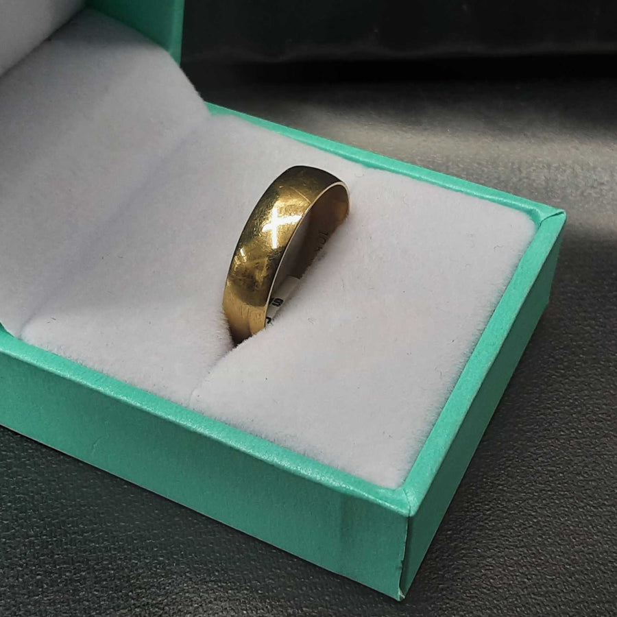 Ring - Wedding Band - Yellow Gold 10k (.417) 2.8 grams Size 9