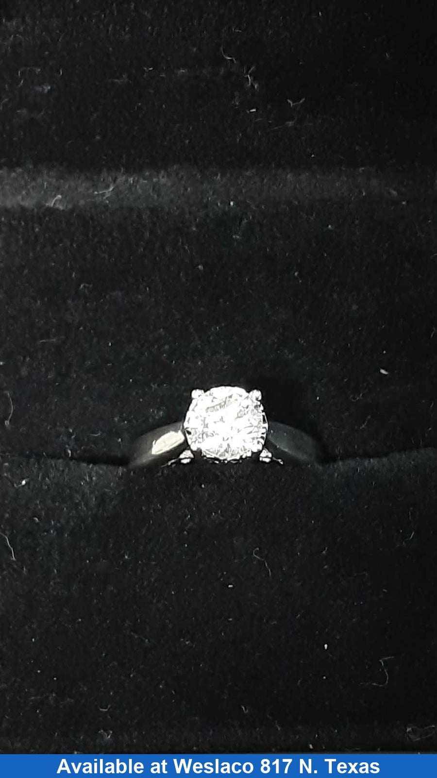Women's Ring - Solitaire - White Gold 10k (.417) 2.6 grams Size 5