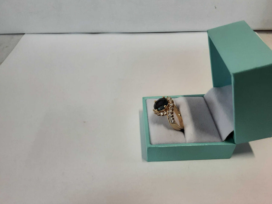 Women's Ring - Yellow Gold 14k (.585) 8 grams Size 8.5