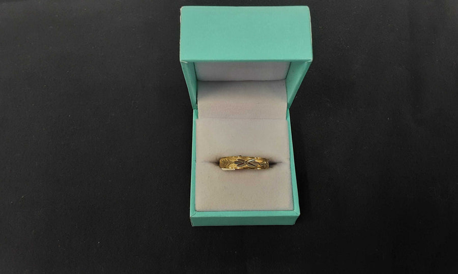 Ring - Wedding Band - Yellow Gold 10k (.417) 1.9 grams Size 7