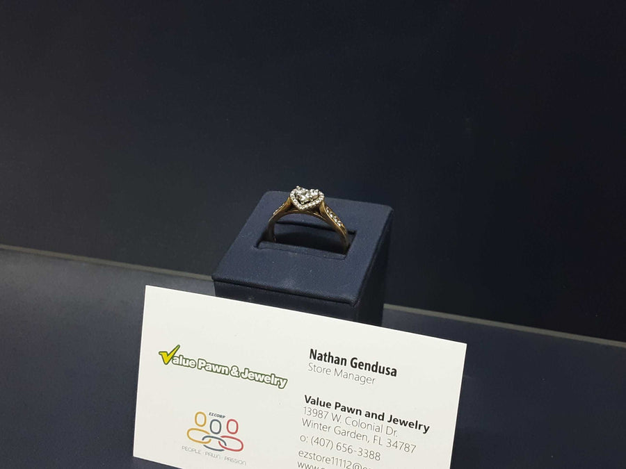 Women's Ring - Yellow Gold 14k (.585) 3.9 grams Size 11.5