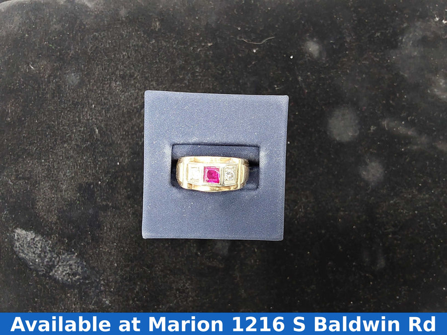 Men's Ring - Yellow Gold 14k (.585) 5.9 grams Size 7.5