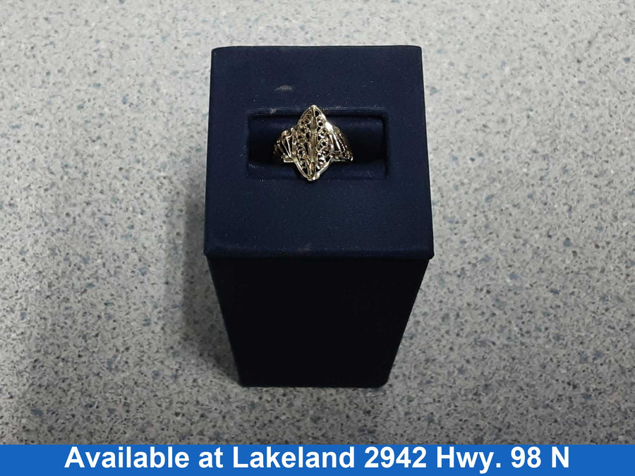 Women's Ring - Yellow Gold 14k (.585) 1.5 grams Size 3