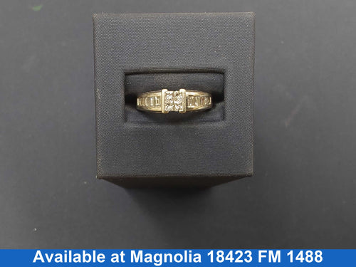 Women's Ring - White Gold 14k (.585) 4.6 grams Size 6.5