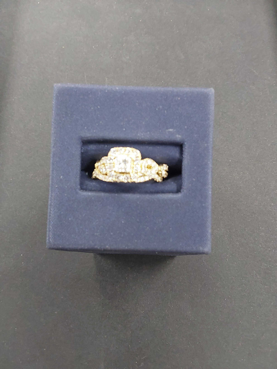 Ring - Engagement Set - Yellow Gold 14k (.585) 4.8 grams Size 4.5