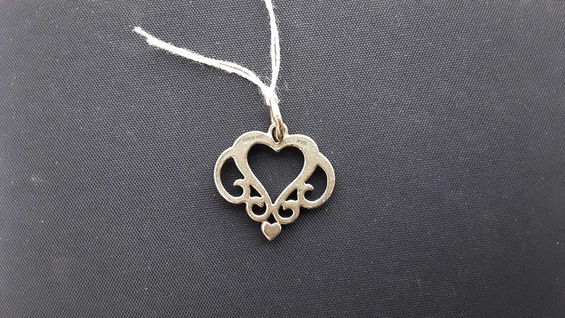 Descriptive Pendant Silver 1.5 grams