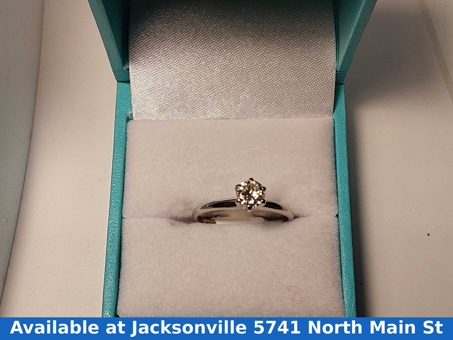 Women's Ring - Solitaire - White Gold 14k (.585) 1.9 grams Size 6.5