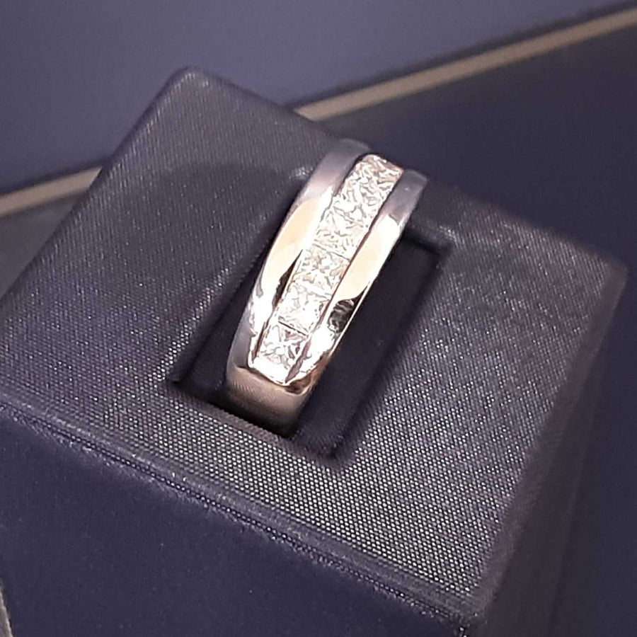 Women's Ring - Anniversary - Fancy Anniversary Band