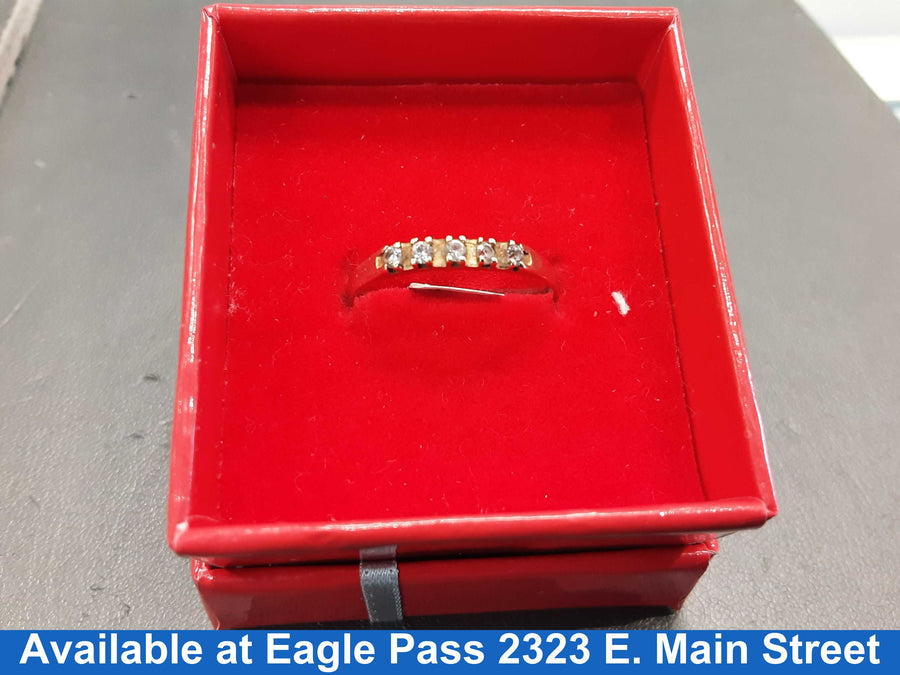 Women's Ring - Yellow Gold 10k (.417) 1.3 grams Size 10