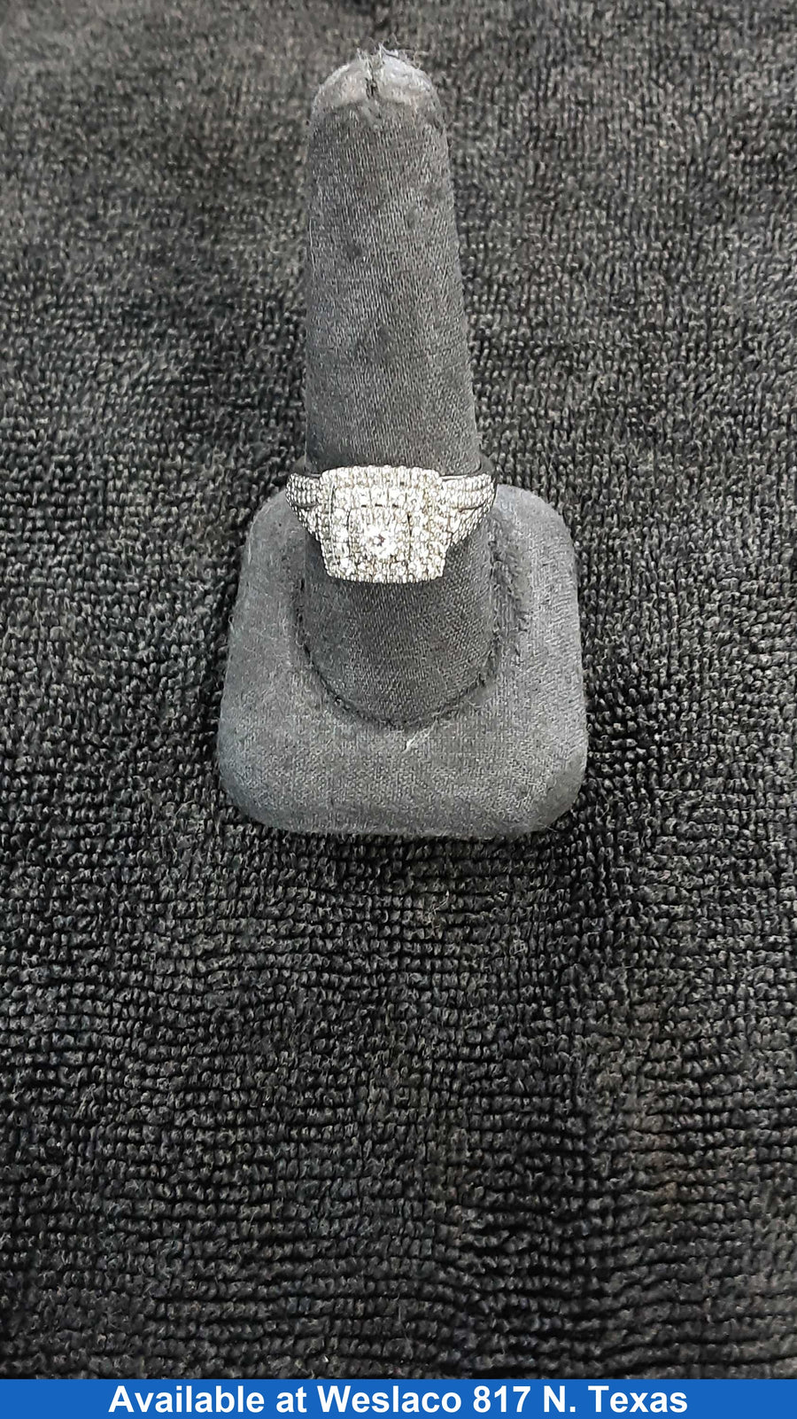 Women's Ring - White Gold 10k (.417) 3.7 grams Size 8.5