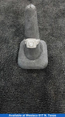 Women's Ring - White Gold 10k (.417) 3.7 grams Size 8.5