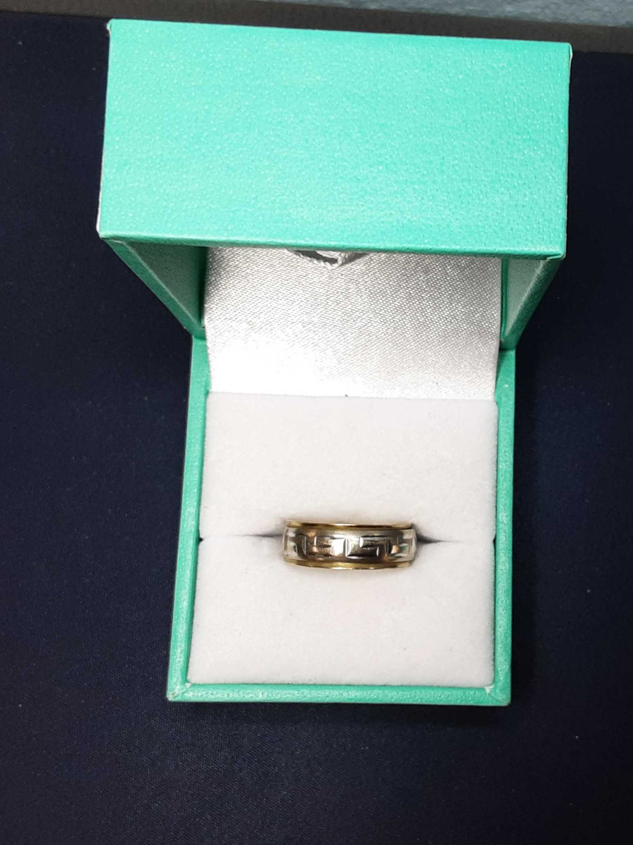 Ring - Wedding Band - Yellow Gold 10k (.417) 2.5 grams Size 6