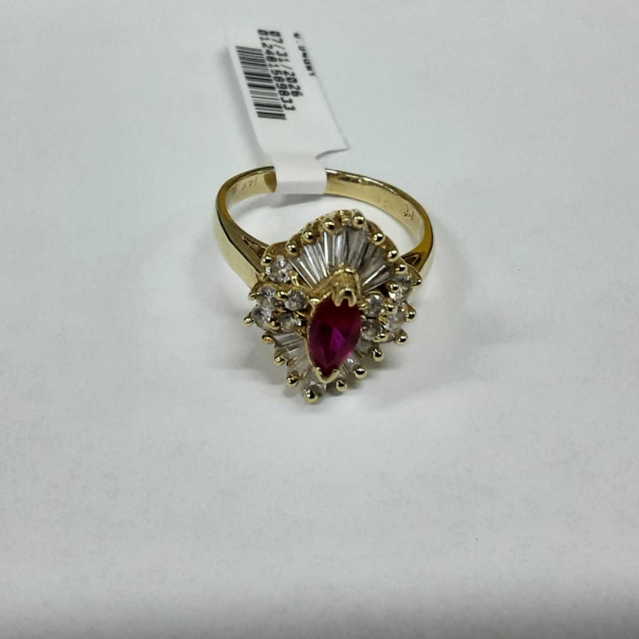 Women's Ring - Yellow Gold 14k (.585) 5.5 grams Size 8