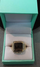 Women's Ring - Yellow Gold 14k (.585) 9.1 grams Size 7.5
