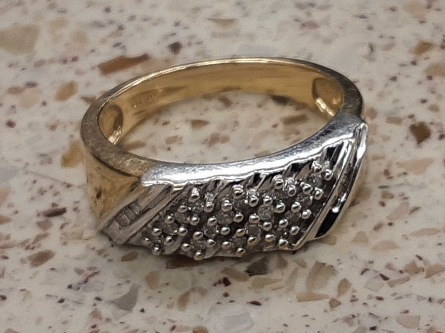 Men's Ring - Yellow Gold 14k (.585) 6.1 grams Size 10.5