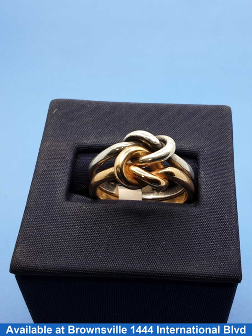 Women's Ring - Silver 6.9 grams Size 8