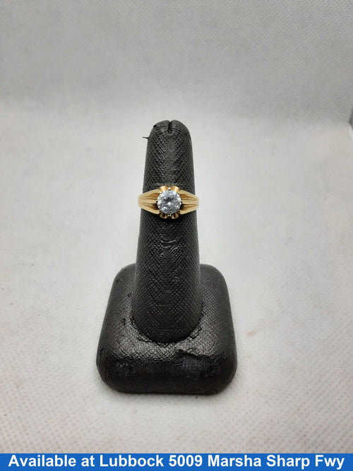 Women's Ring - Yellow Gold 10k (.417) 3 grams Size 6