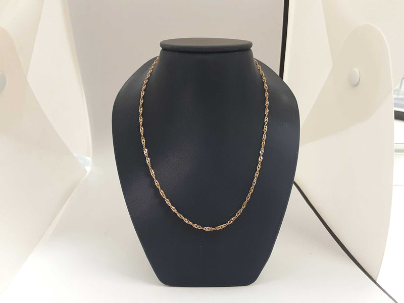 Yellow Gold 14k (.585) 2.6 grams 18 inch